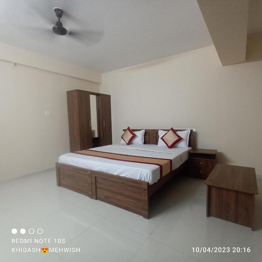 Premier Inn Lodge Mangalore Exterior foto